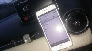 iPhone(radikkerアプリ)をカーナビと接続した場合