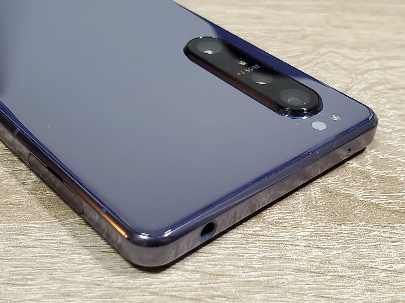 Xperia 1 II パープル 128 GB docomo SO-51A